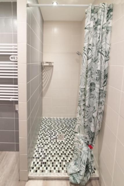 Studio Green Proche De Lyon Мезье Экстерьер фото