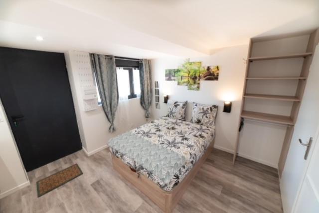 Studio Green Proche De Lyon Мезье Экстерьер фото